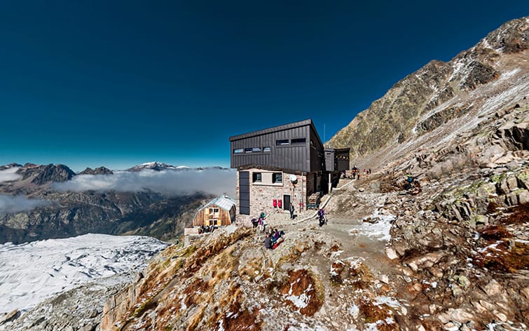 visite virtuelle de refuge de haute montagne